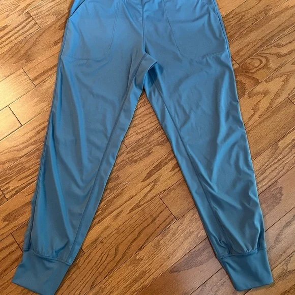 Soothfeel - Women’s Jogger Pants in Dusty Blue - Size Medium - Picture 7 of 15